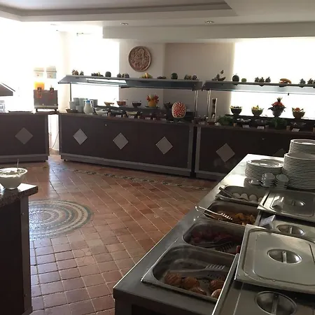Atak Aparthotel
