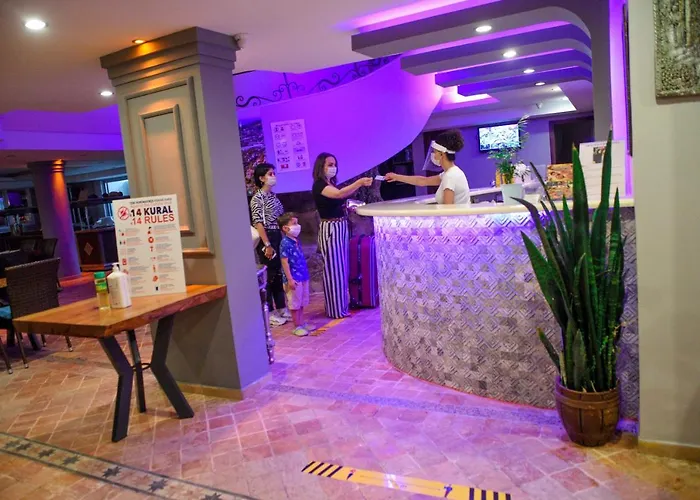 阿塔克公寓式酒店 公寓式酒店 阿拉尼亚