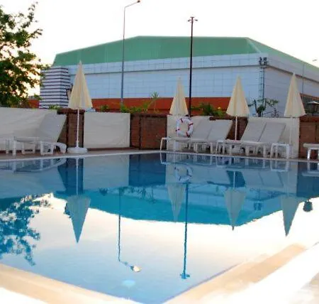 阿塔克公寓式酒店 公寓式酒店 阿拉尼亚