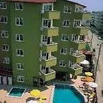 Atak Hotel apartamentowy 4*
